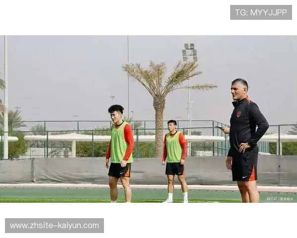 武里南联教练客场战术部署成功 限制罗慕洛成赢球关键