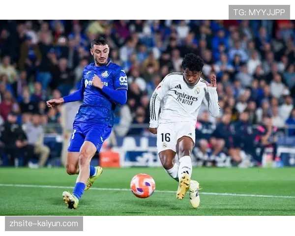 赫塔菲主场十人作战不敌塞维利亚 防守纪律性受到考验